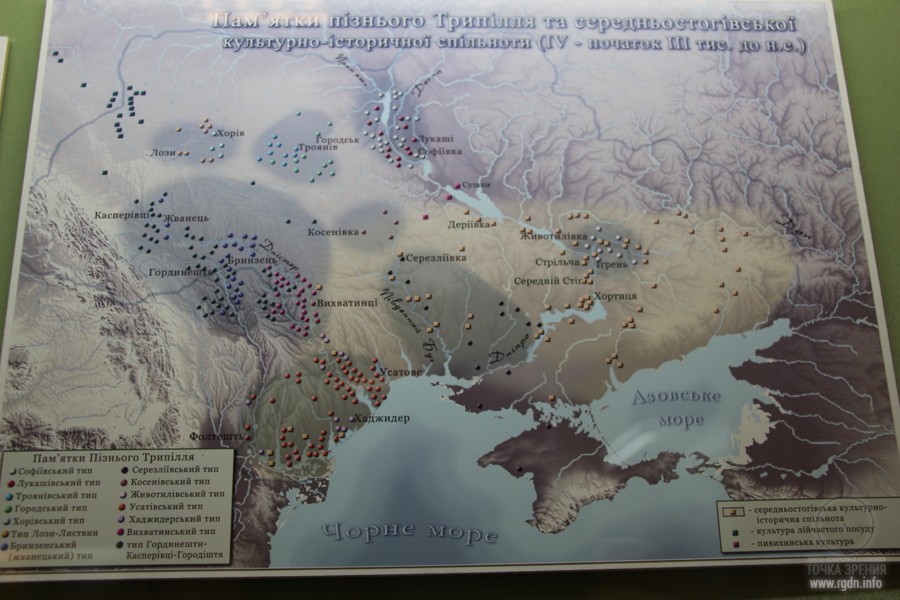 Карта с указанием поздних локальных вариантов (типов) распространенных на территории Украины