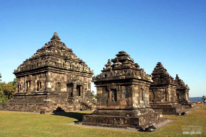 Малайзия индонезия индия. История Индонезии. Yogyakarta City. High Temple.