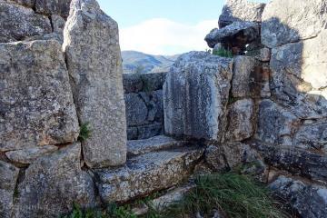 пирамида Эллинико, в Греции