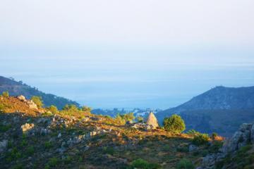 Пирамида в Ханье, Крит