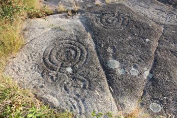 петроглифы 