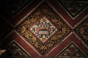 Пирамида Луны