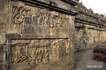 Барельефы Боробудура