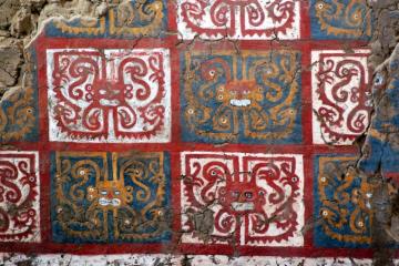 Пирамида Луны