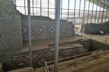 Пирамида Луны