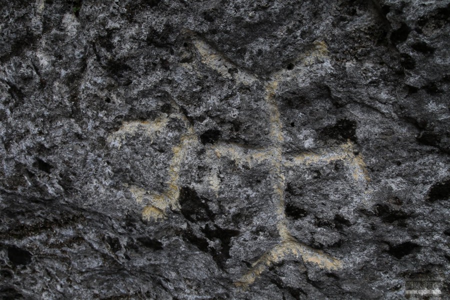 petrogroglify island Piktern