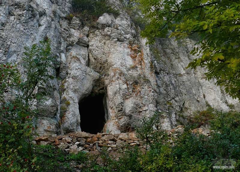 пещера Иограф