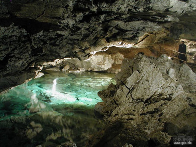 Денисова пещера (Аю-Таш)
