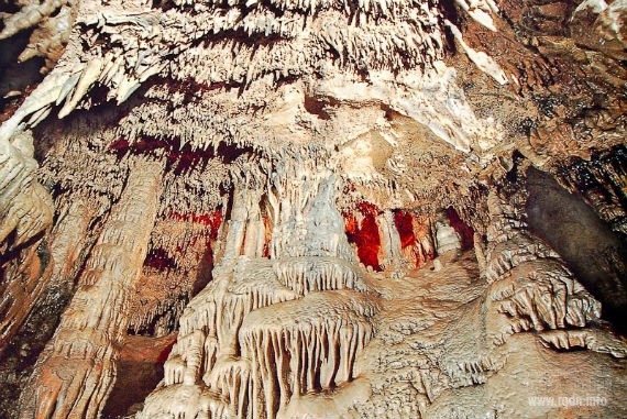 Пещера Кушкулакская (Черного Дьявола), Республика Хакасия, Ширинский район