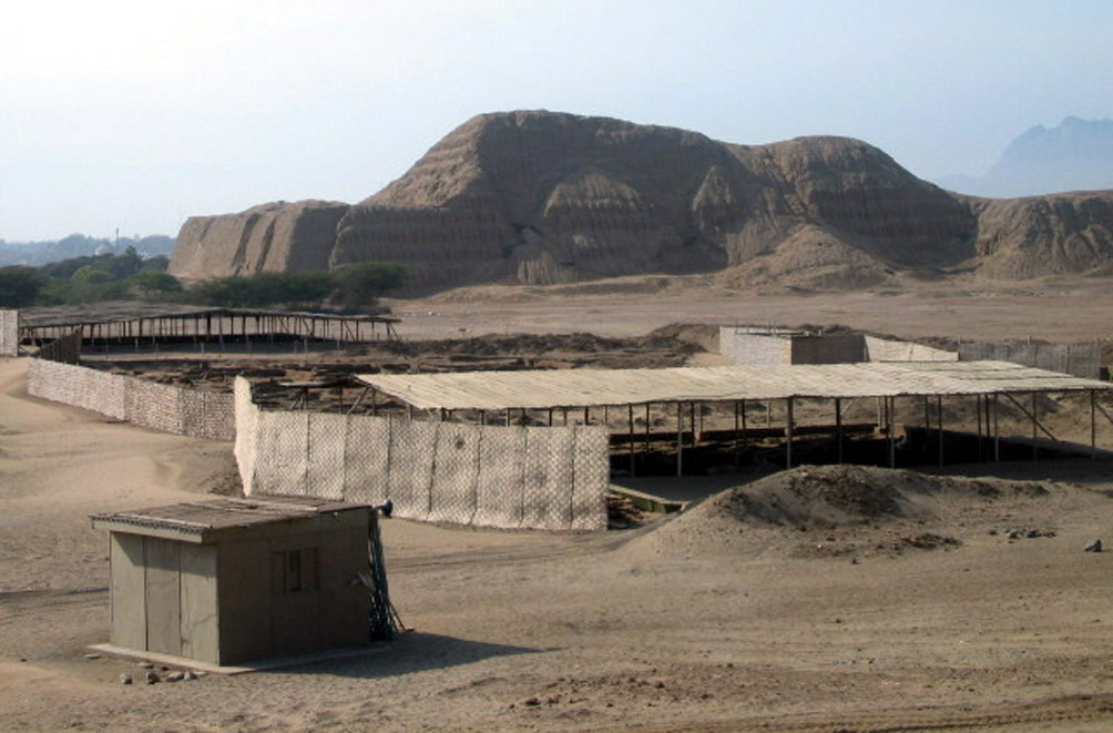 Пирамиды Уака-дель-Соль (Храм солнца)