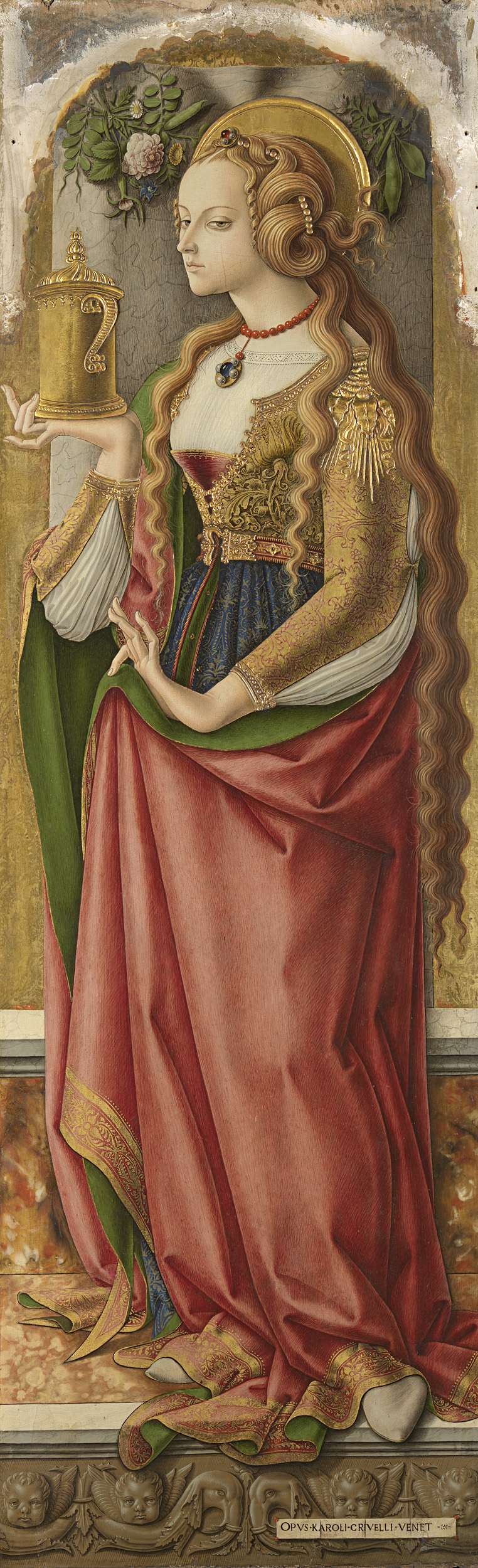 Карло Кривелли. «Мария Магдалина», ок. 1480 г. Роскошно одетая, как и положено блуднице, Магдалина с длинными распущенными волосами держит в руках сосуд с благовониями